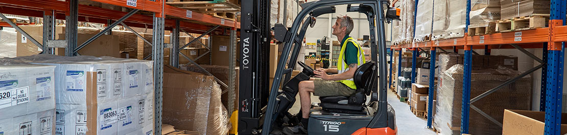 Warehouse Forklift Truck - DDC Dolphin