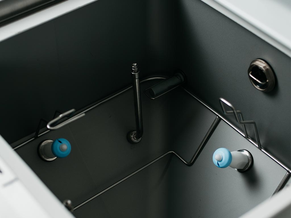 DDC Dolphin Panamatic Optima 3 Bedpan Washer Disinfector Inside With Spigots